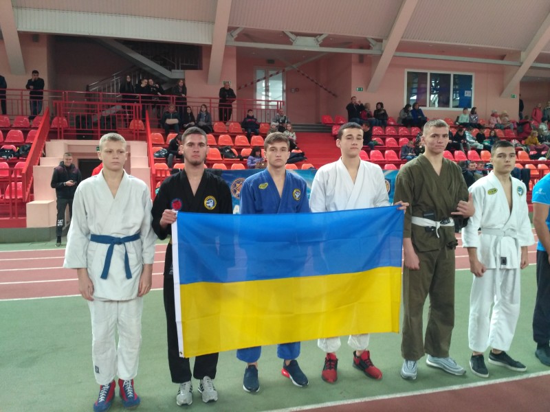 Вихованці спортивних клубів єдиноборств Луцька