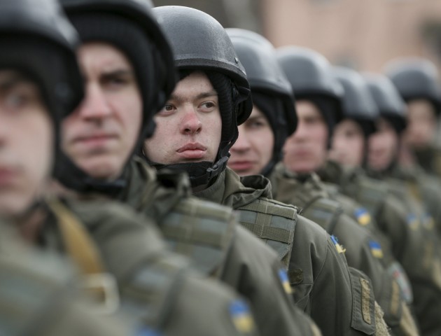 Безробітних волинян агітують йти на контрактну службу до ЗСУ