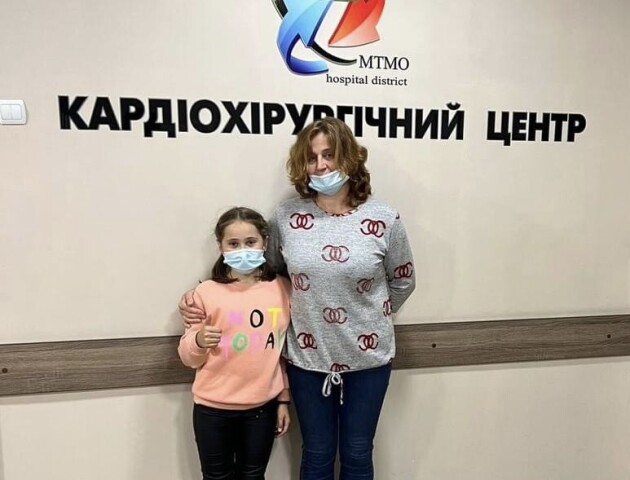 На Волині 11-річній дівчинці провели операцію на серці без розтину грудної клітини
