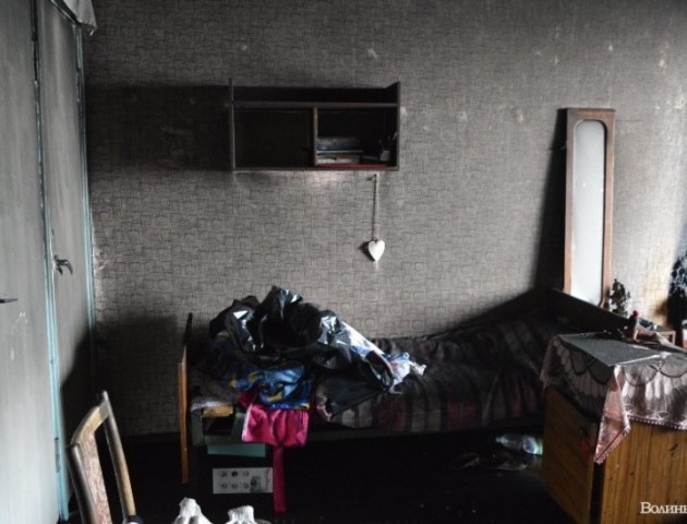 «Мене змушують все відшкодувати», - луцька студентка про пожежу у гуртожитку