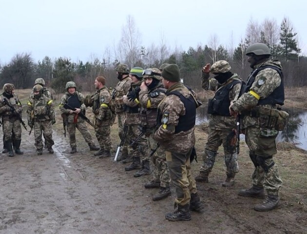 Показали, як волинські тероборонівці вчилися знищувати диверсійні групи. ВІДЕО
