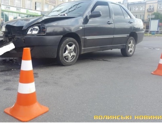 У Луцьку ДТП за участі трьох авто. ФОТО