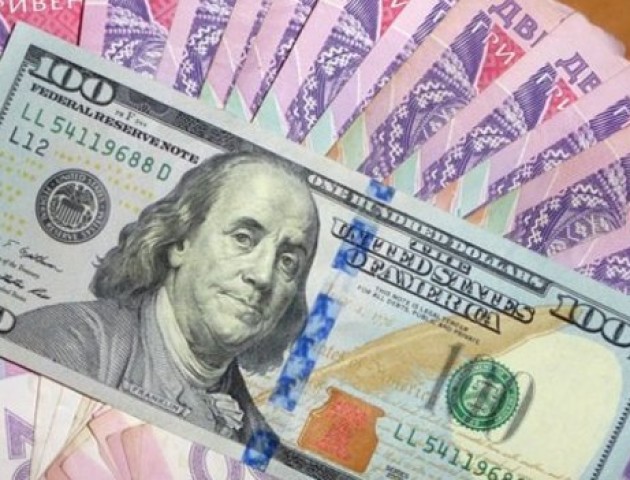 Кабмін прогнозує на 2019 рік ціну для долара у 30,5 грн