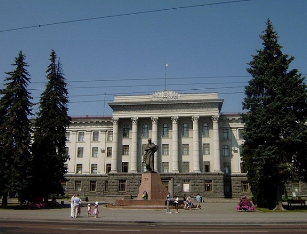 Волинський виш в десятці кращих у західному регіоні України