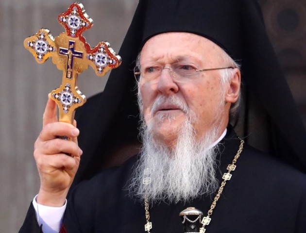 «Юхуууу!»: що волиняни пишуть у Фейсбуці про затвердження Томосу