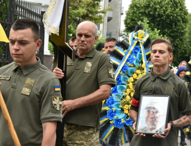 Луцьк провів в останню дорогу Захисника Сергія Давидчука. ФОТО