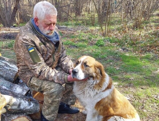 Лучанин разом із чотирилапою улюбленицею захищають країну в теробороні ЗСУ