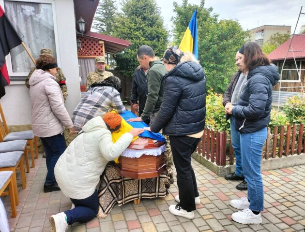 Громада на Волині хоронила Героя Сергія Богуцького