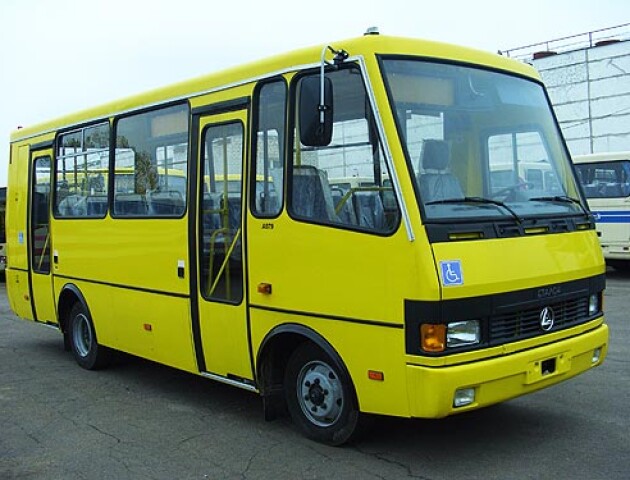 Луцька громада: пасажири приміських автобусів будуть платити за проїзд картками