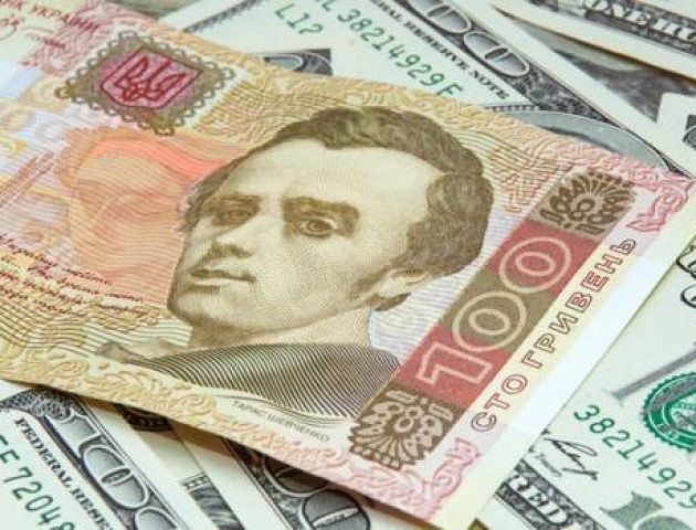 Українці продали валюти на $105 мільйонів більше, ніж купили