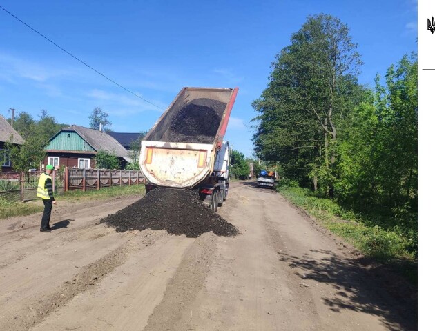 На Ковельщині ремонтують ґрунтову дорогу державного значення