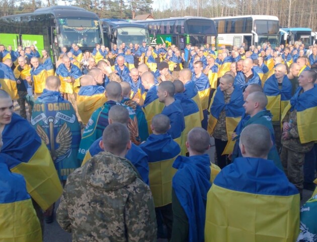 Наші вдома! З полону рф повернули 277 українських військових