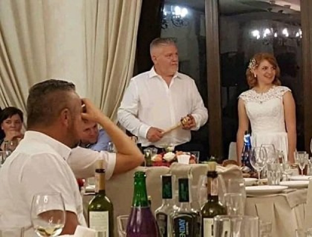 Понад 20 гостей отруїлося на українсько-шведському весіллі на Волині. ФОТО