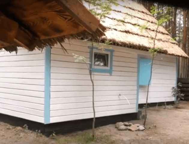 В автентичній хатині на Волині прийматимуть туристів. ВІДЕО