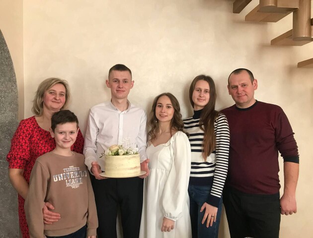 Діти розписалися і пішли готуватися до останньої зустрічі з батьком: історія загиблого Андрія Сапіги