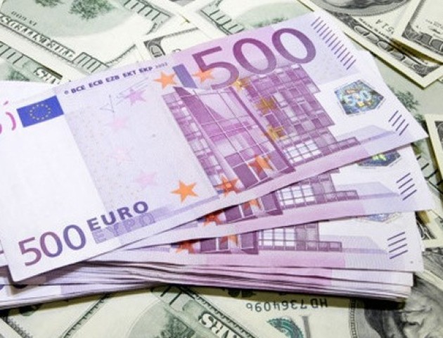 Курс валют на 13 липня: євро стрімко падає, долар – на місці