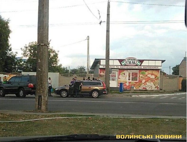 У Луцьку працівника внутрішньої безпеки поліції «взяли» на хабарі