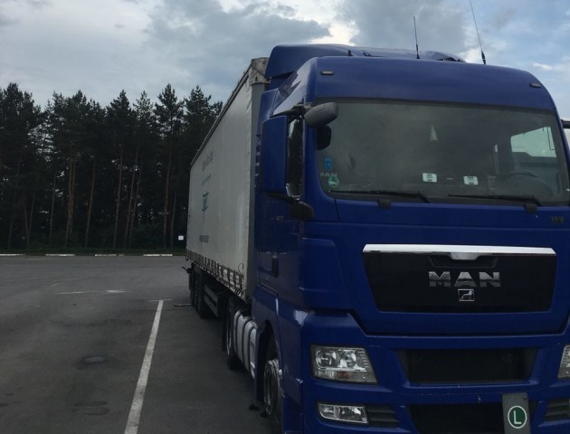 На Ягодині затримали контрабанду транспорту майже на два мільйони гривень