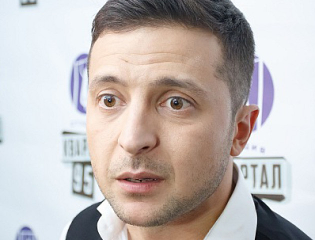 Про Зеленського на колінах: соцмережі «порвало» порівняння шоумена з канцлером Німеччини