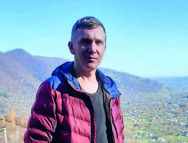 «Місто нещадно бомбили з літаків», - маріуполець, який мешкає у Луцьку, про злочини окупантів