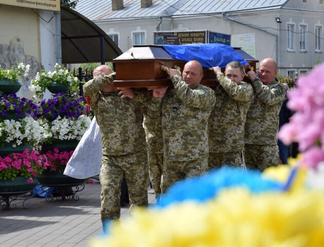 У Луцьку попрощалися зі спортсменом, воїном-прикордонником Романом Гаврилюком
