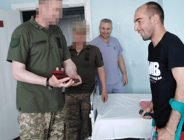 Президент відзначив пораненого бійця з Волині державною нагородою