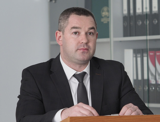 Чим завершиться протистояння СБУ і податкової: в офісі Продана на охорону спустили спецназ