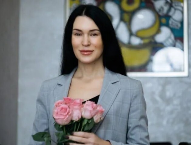 Засуджена за участь у схемі для ухилянтів керує Волинським медінститутом