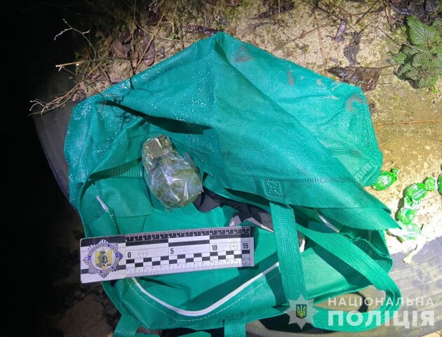 У двох волинян поліцейські вилучили гранату і набої