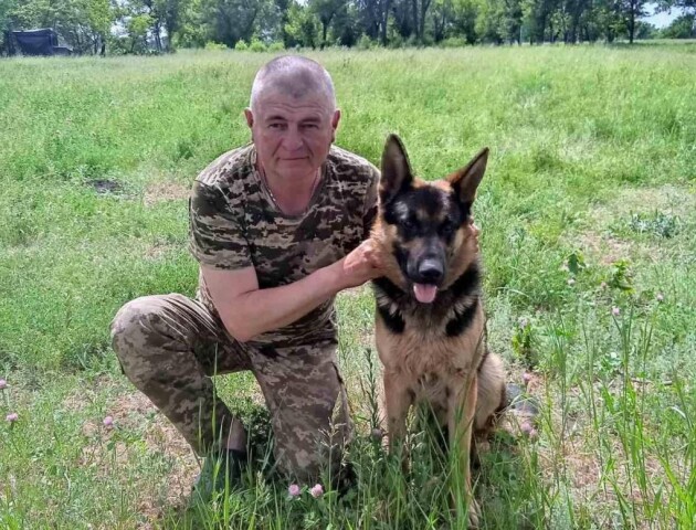 Попри хворобу сам пішов до війська: дружина загиблого волинянина розповіла про чоловіка-Героя