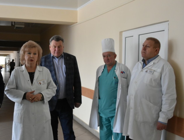 Реконструкція лабораторії та новий ліфт: у луцькій лікарні завершили ремонт. ФОТО