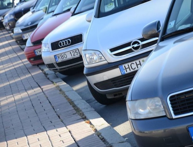 Через митні пости Волині випустили у обіг 7 автівок, які раніше їздили на єврономерах