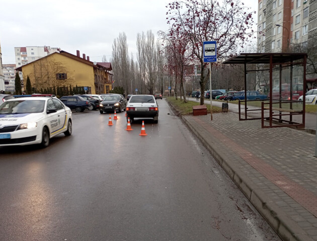 У Луцьку під колеса авто потрапили дві жінки. ФОТО