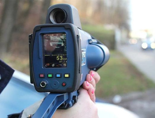 Повідомили, на яких дорогах Волині встановлять камери для вимірювання швидкості