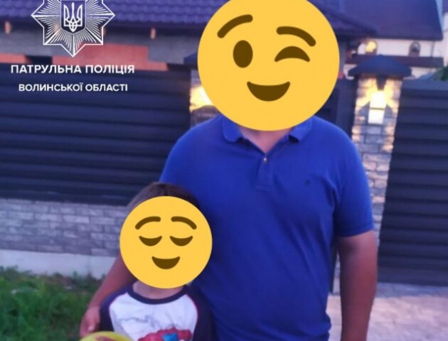 У Луцьку розшукали 6-річного хлопчика, який ввечері гуляв біля дому і загубився