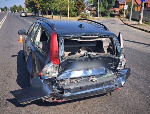 У Луцьку пʼяний водій вчинив аварію і хотів втекти з місця пригоди