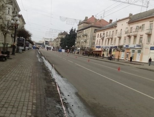 Лучанин поскаржився на перекриття проспекту Волі через змагання