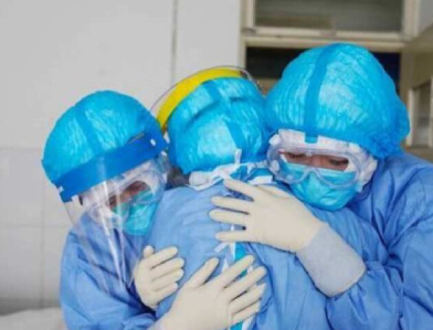 У Вінниці від коронавірусу одужала 73-річна пацієнта з важкою патологією