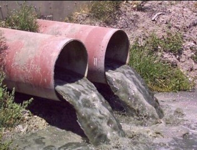 Луцька мерія заборонила приймати стічні води двом громадам