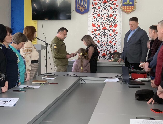 Рідним Героя з Волині вручили його посмертну нагороду