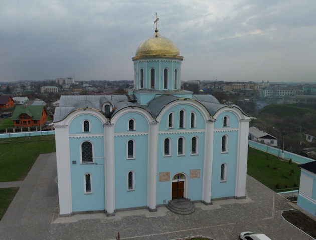 На Волині депутати закликають митрополита  МП долучитися до створення єдиної помісної  церкви. ФОТО