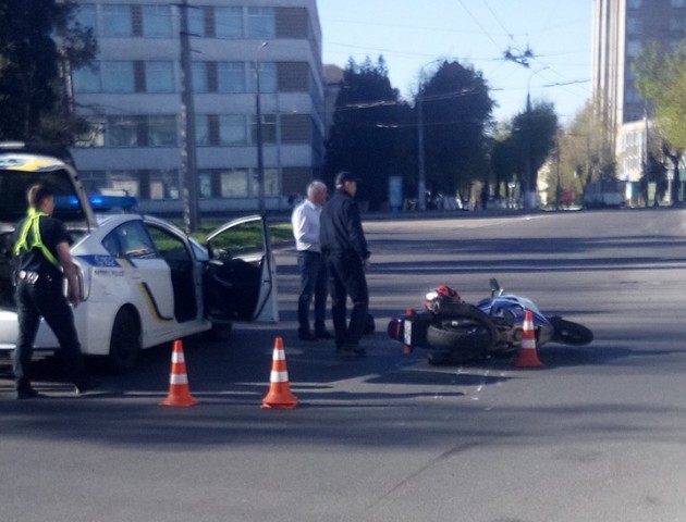 У Луцьку байкер втрапив у ДТП