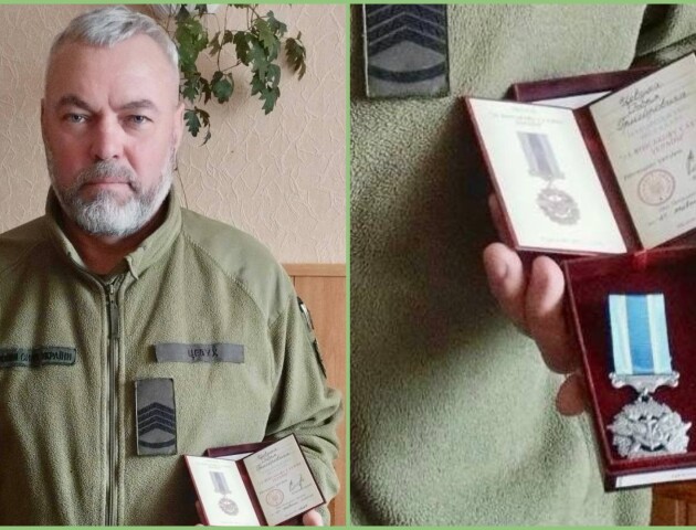 Добровольцю з Волині вручили державну нагороду від Президента