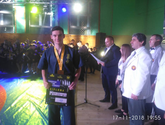 Волинянин привіз золото з чемпіонату Європи з хортингу. ФОТО