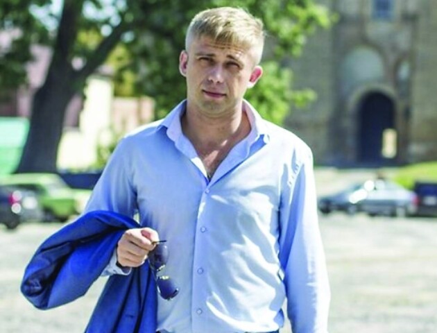 Щоб врятувати волинянина в Польщі затримали літак: адвокат з Луцька пригадав перший день війни