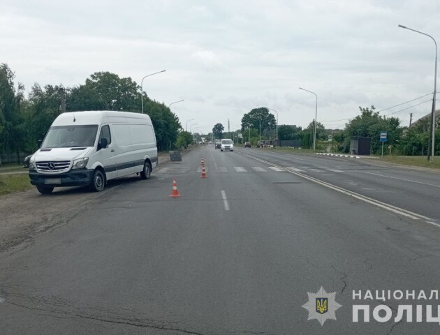ДТП на Волині: водій збив 10-річну дівчинку, вона у лікарні