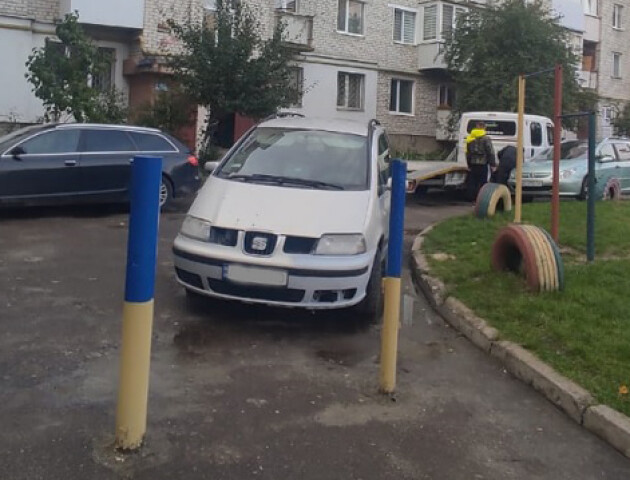 У Ковелі чоловік украв автомобіль