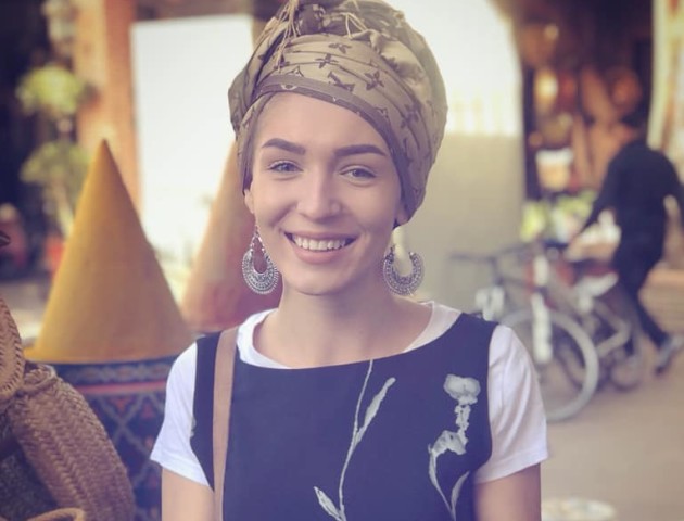 Луцька телеведуча Галина Падалко відзначила Новий рік в Африці. ФОТО