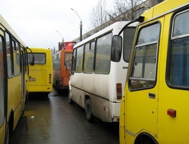 Лучани зможуть їздити новим автобусним маршрутом