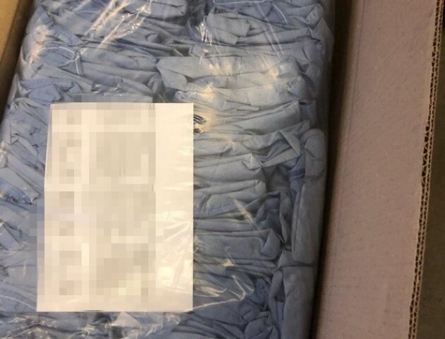 На Ягодині вилучили партію майже 40 тисяч медичних халатів. Намагались вивезти за кордон